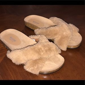 Tan Brown Fuzzy Furry Shoe Slippers
